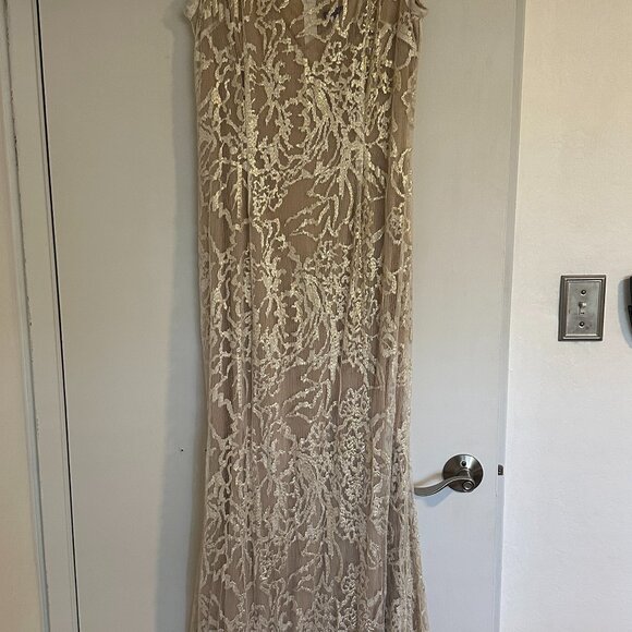 Alberto Makali Gold and Nude long mermaid gown - Picture 1 of 7